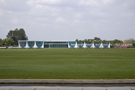 palácio da alvorada  oscar niemeyer