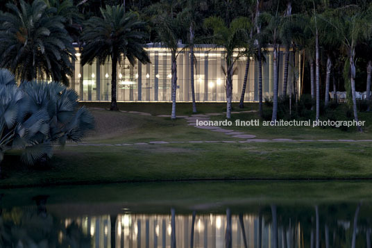 restaurante oiticica - inhotim rizoma arquitetos