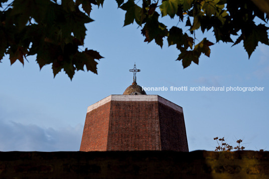 san pedro church eladio dieste