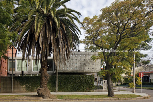 house in buceo gualano+gualano