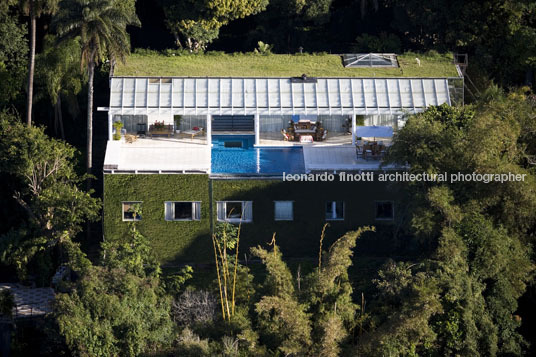 casa bm bernardes+jacobsen