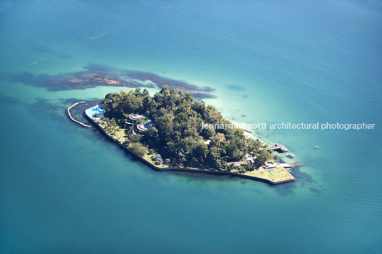 ilha do cavaco bernardes+jacobsen