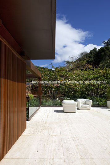 casa rr bernardes+jacobsen