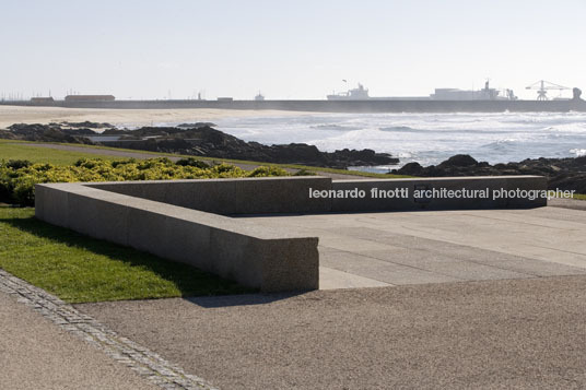 leça da palmeira seaside alvaro siza