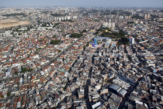 centro cultural heliópolis ruy ohtake