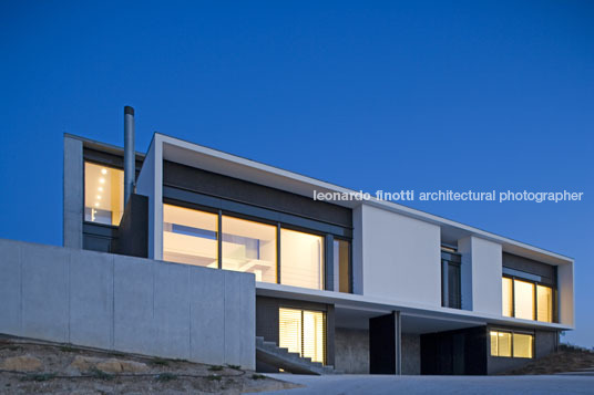 salgados house jstc arquitectos 