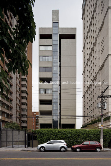 aspen building paulo mendes da rocha