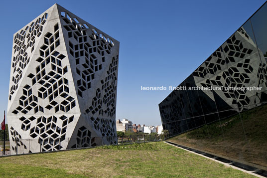 centro cívico del bicentenario lucio morini