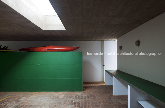 casa king paulo mendes da rocha