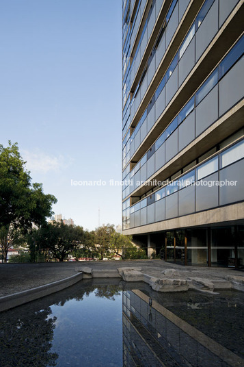 edifício jaraguá paulo mendes da rocha