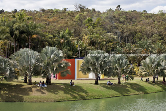 hélio oiticica: magic square#5 - inhotim hélio oiticica