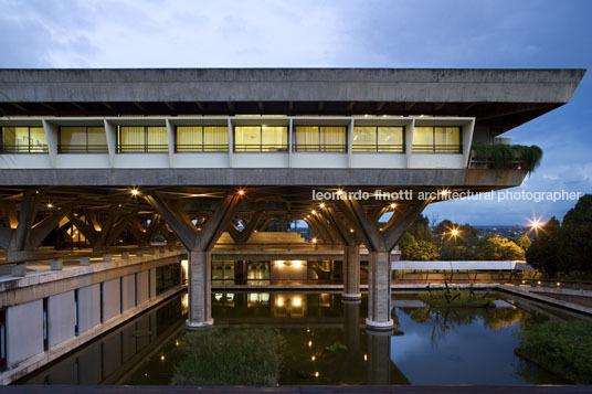 italian embassy pier luigi nervi