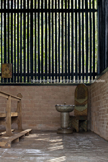 fazenda 3 pedras - capela isay weinfeld