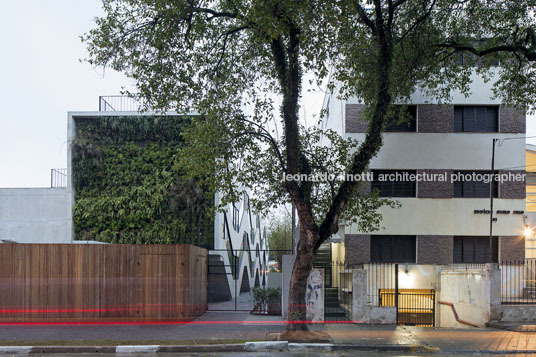 vila aspicuelta tacoa arquitetos associados