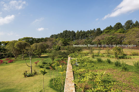 casa sw - fazenda boa vista jacobsen arquitetura