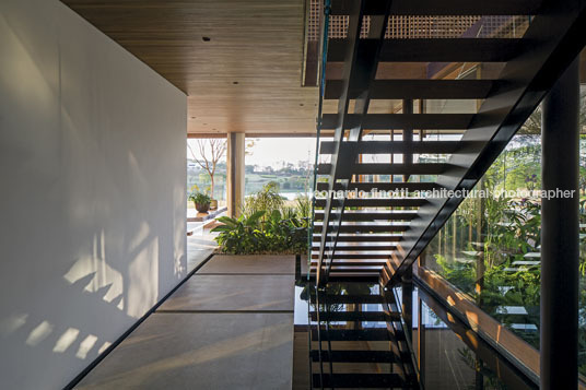 casa sw - fazenda boa vista jacobsen arquitetura