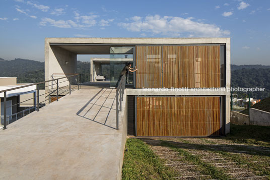 itahyé house apiacás arquitetos