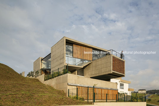 itahyé house apiacás arquitetos