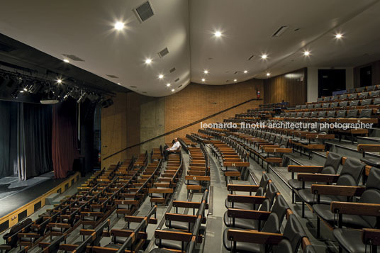 centro cultural são paulo eurico prado lopes