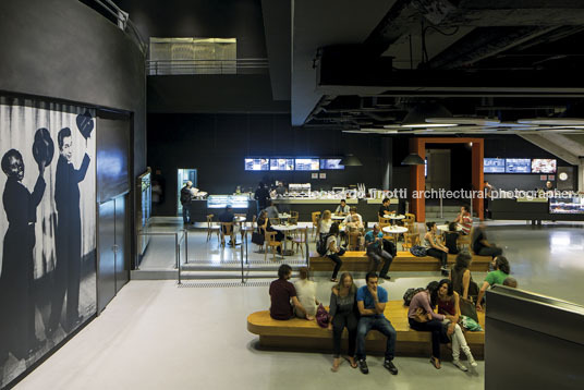 cinema itaú/augusta metro arquitetos