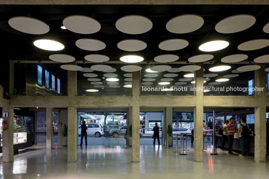 cinema itaú/augusta metro arquitetos