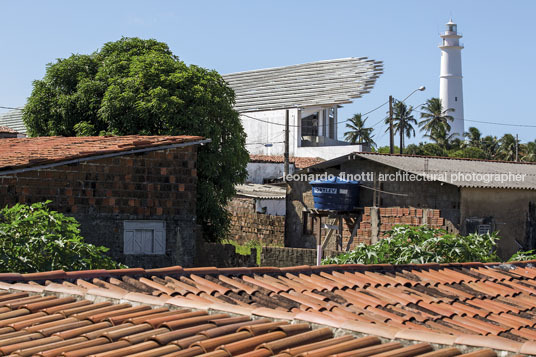 arena do morro herzog & de meuron