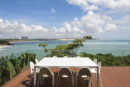 casa ra bernardes arquitetura