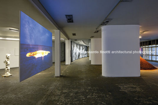 casa triângulo no pivô metro arquitetos