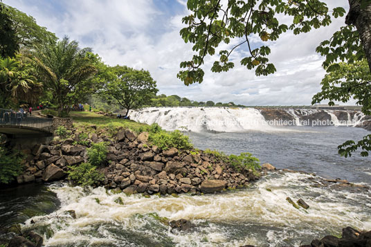 ciudad guayana snapshots several authors