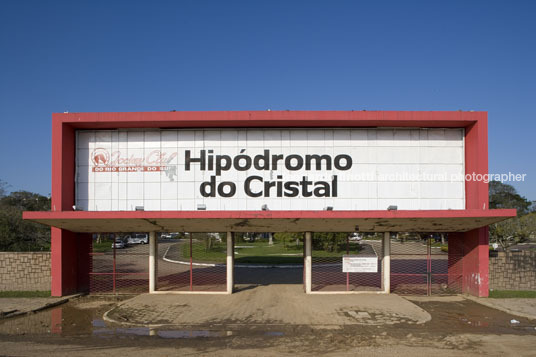 hipódromo de porto alegre roman fresnedo siri