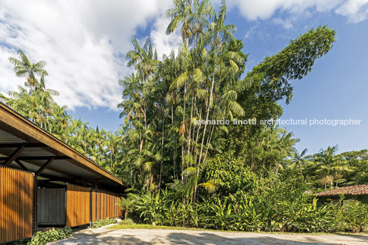 barra do una pavilion apiacás arquitetos