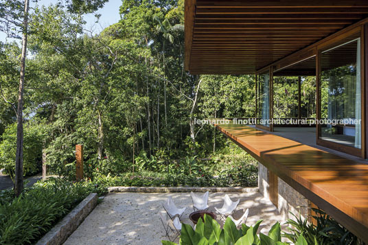 casa sm - taguaiba jacobsen arquitetura