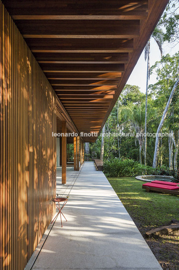 casa sm - taguaiba jacobsen arquitetura