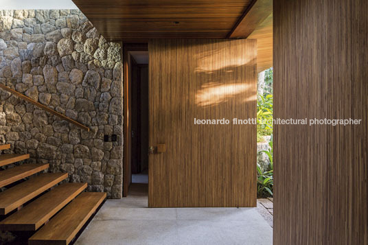 casa sm - taguaiba jacobsen arquitetura