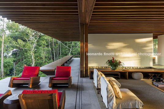 casa sm - taguaiba jacobsen arquitetura