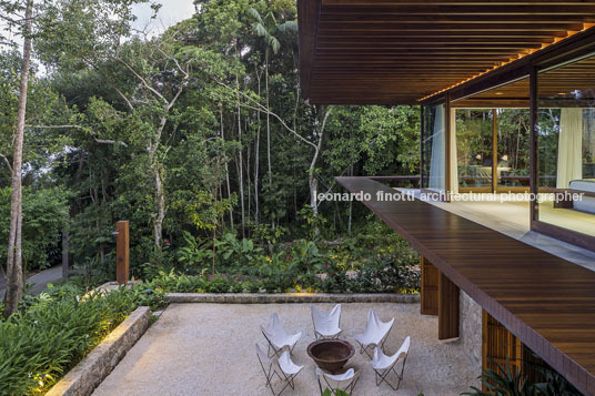 casa sm - taguaiba jacobsen arquitetura