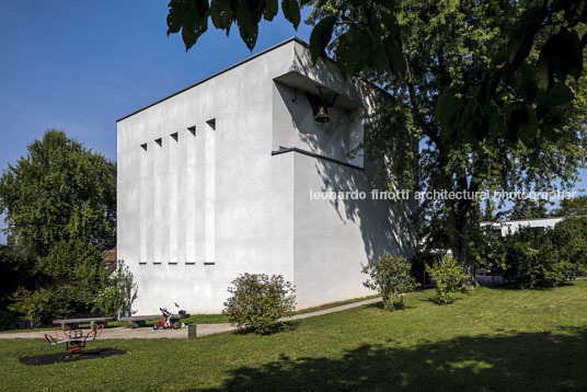 paradieskirche müller & naegelin