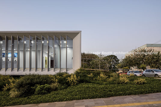 instituto ling isay weinfeld