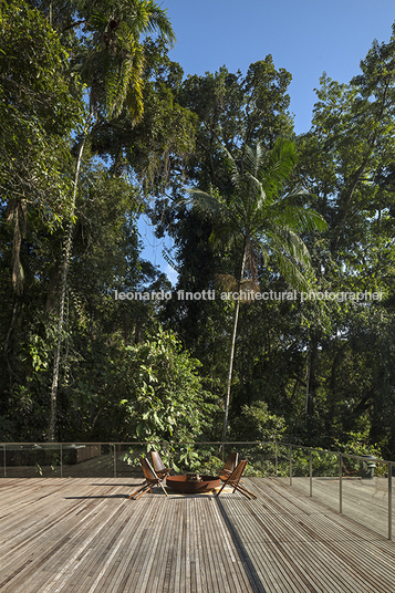 casa rlw - são pedro jacobsen arquitetura