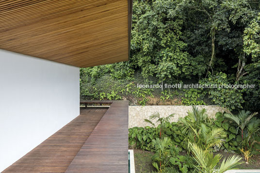 casa ab jacobsen arquitetura