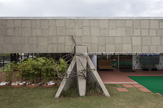 sesc ipiranga júlio neves