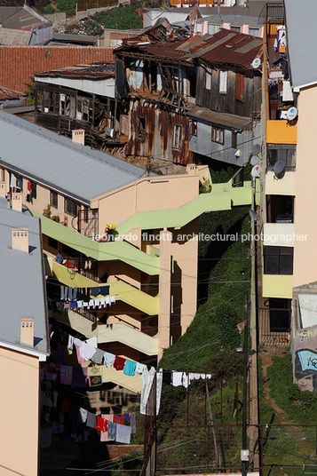 valparaíso/viña del mar snapshots several architects