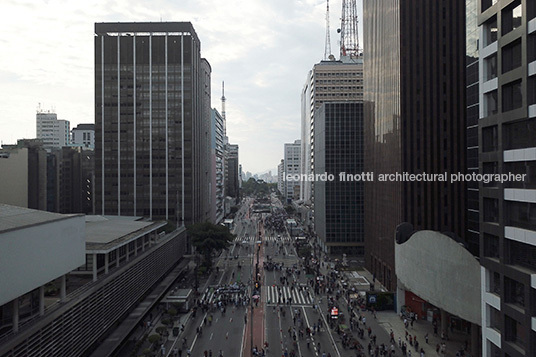 paulista ave several authors