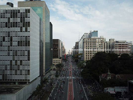 paulista ave several authors