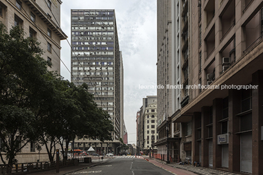 são paulo downtown several authors