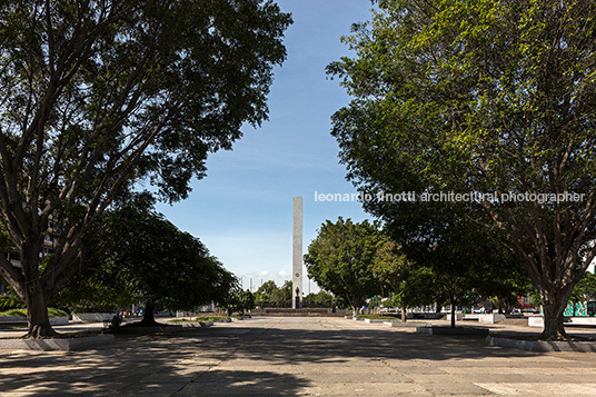 plaza juarez julio de la peña