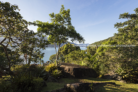 mamanguá bernardes arquitetura