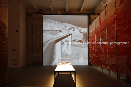 reporting from the front - arsenale della biennale 2016 alejandro aravena