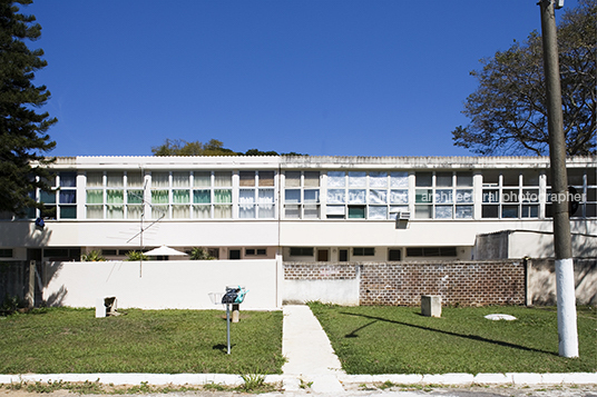 h-10 category officials residences at ita oscar niemeyer