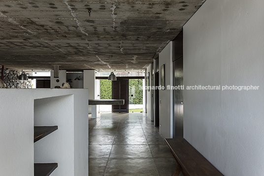 casa ruegg paulo mendes da rocha